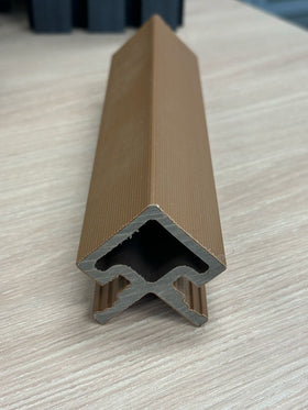 Eckprofil für WPC Fassadenverkleidung – 2,90 m